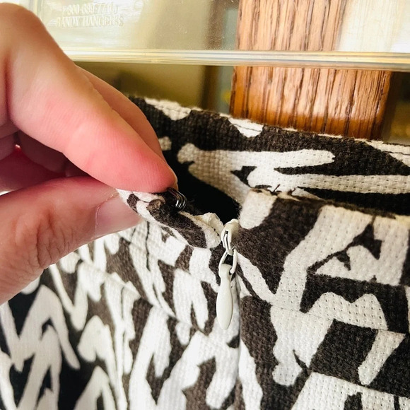 LOFT women’s textured contemporary abstract pencil skirt SZ 10 black white - Picture 7 of 10